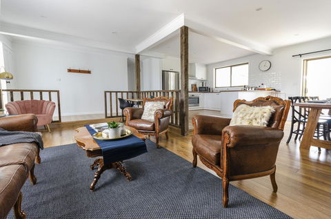 Leonards Hill Estate - Accommodation Bookings 1