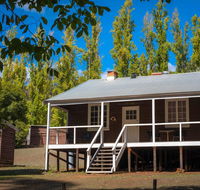 Lewana Cottages
