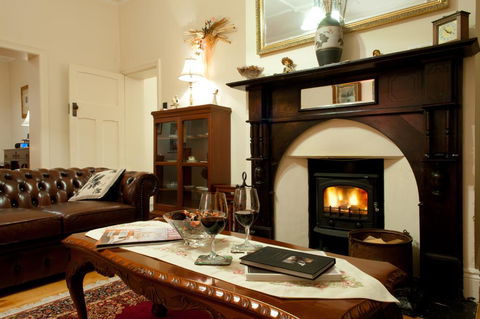 Linfield Cottage - Accommodation Bookings 2