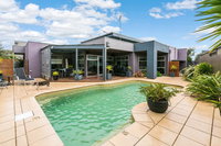 Links Idyllic Break 16