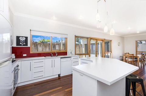 Linsdale - Accommodation Bookings 2
