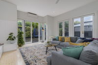 Luxe in Elwood