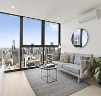 Luxuria Apartments - EQ Tower