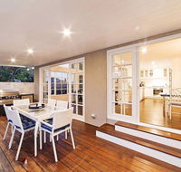 Luxurious Hampton Style 3 Bedroom House - Accommodation Bookings