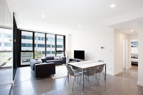 Luxury 3 Bedroom Apartment In An Amazing Location - Accommodation Bookings 0