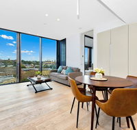 Luxury and Right next to the Central station  Shopping Center - Accommodation Bookings
