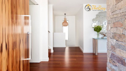 Luxury In Corlette - 4 Drungall Ave - Accommodation Bookings 1