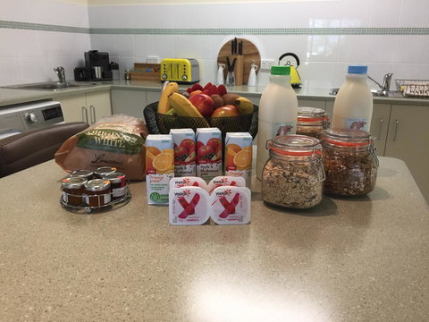 Lyreen's Apartment - Accommodation Bookings 1