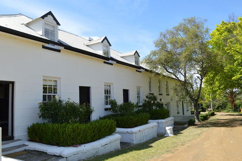 Lythgo's Row Colonial Cottages - Accommodation Bookings 0