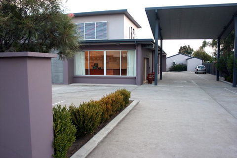 Mackellar Motel - Accommodation Bookings 0