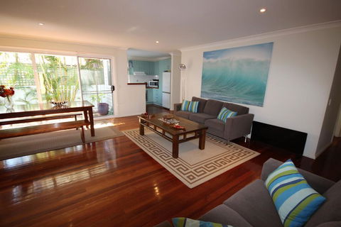 MAGIC BEACH HOUSE - PET FRIENDLY - Accommodation Bookings 0