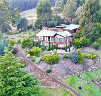 MAGICAL MOUNTAIN RETREAT - 20 mins to CBD and only 10 to MONA - Accommodation Bookings