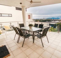 Magnificent Location with Amazing Views - Accommodation Bookings