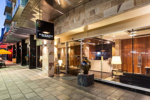 Majestic Roof Garden Hotel - Accommodation Bookings 3
