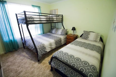 Manilla Cottage - Manilla NSW - Accommodation Bookings 2