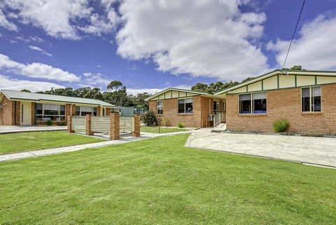 Masons Cottages - Accommodation Bookings 0