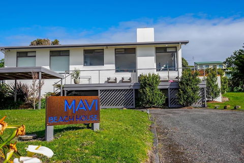 MAVI BEACH HOUSE - Beachfront, Wifi, Views - Accommodation Bookings 2