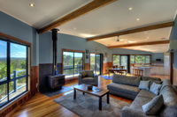 Mayakitana - Overlooking the golf course