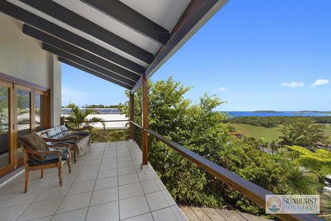 Mcauleys Beach House - Accommodation Bookings 2