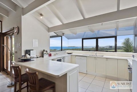 Mcauleys Beach House - Accommodation Bookings 3