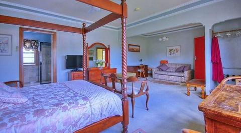 Melville House Bed And Breakfast - Accommodation Bookings 2