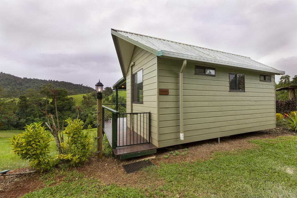 Utchee Creek QLD Accommodation Bookings