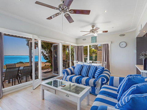 Mermaids Rest @ Corlette - Accommodation Bookings 2