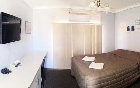 Merredin Olympic Motel - Accommodation Bookings 1