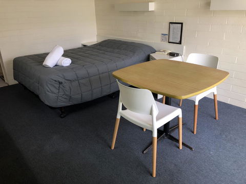 Midtown Motor Inn - Accommodation Bookings 1