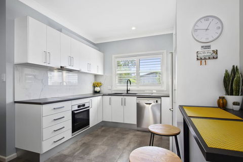 Mitchell Parade 78 - Accommodation Bookings 1