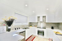 Modern 4-Bedroom House near Singleton CBD Hunter Valley