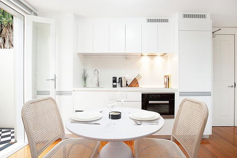 Modern And Cosy Inner West Apartment - Accommodation Bookings 1