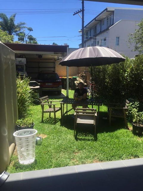 Modern House Close To Sydneys Vibrant Newtown Area - Accommodation Bookings 3