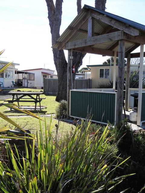 Moomba Holiday And Caravan Park - Accommodation Bookings 3