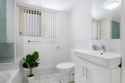 Moonbird - Accommodation Bookings 1