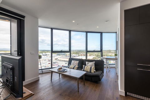 Mountain Park View Luxury 2 Bedroom Apt@Box Hill - Accommodation Bookings 1