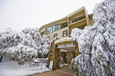 Mt Buller Chalet Hotel & Suites - Accommodation Bookings 0
