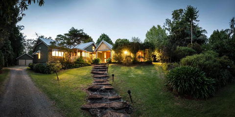 Mt Glorious Getaways - Accommodation Bookings 2