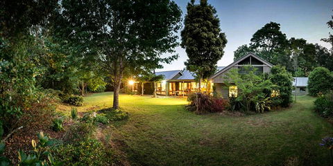Mt Glorious Getaways - Accommodation Bookings 1