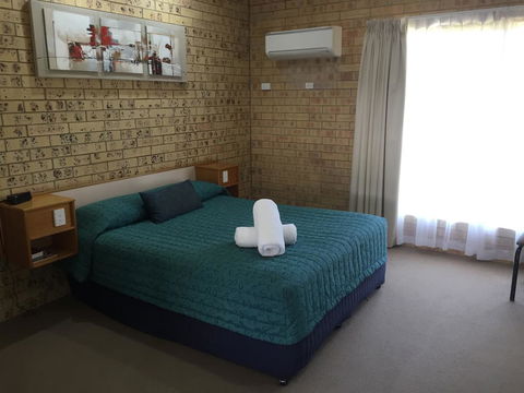 Mulga Country Motor Inn - Accommodation Bookings 1