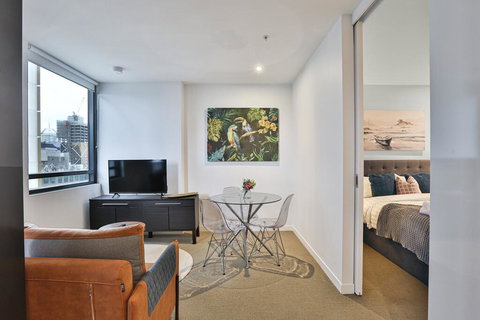 MY80 Apartment Located In The Inner Of Melbourne CBD - Accommodation Bookings 3