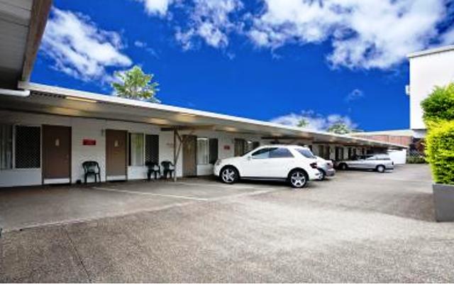 Nambour Lodge Motel - thumb 2