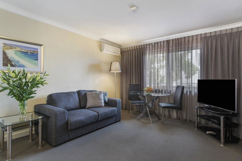 The Peninsula Riverside Serviced Apartments - Accommodation Bookings 28
