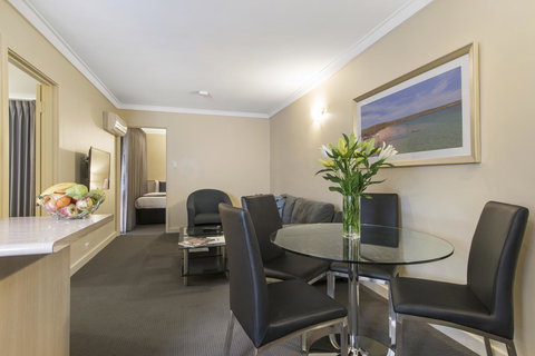 The Peninsula Riverside Serviced Apartments - Accommodation Bookings 20