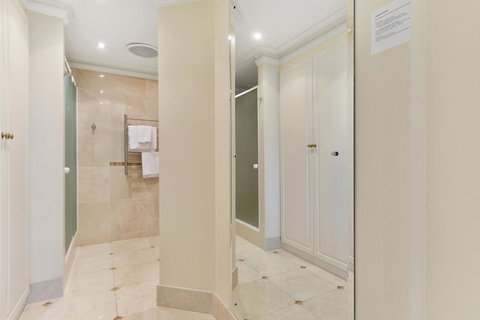 The Peninsula Riverside Serviced Apartments - Accommodation Bookings 3