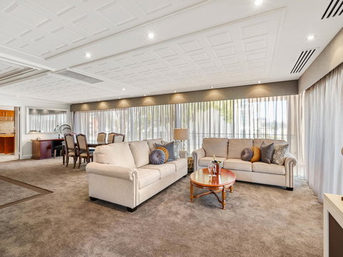 The Peninsula Riverside Serviced Apartments - Accommodation Bookings 8