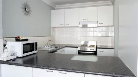 Dowler Apartments Subiaco - Accommodation Bookings 21