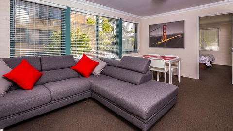 Dowler Apartments Subiaco - Accommodation Bookings 14