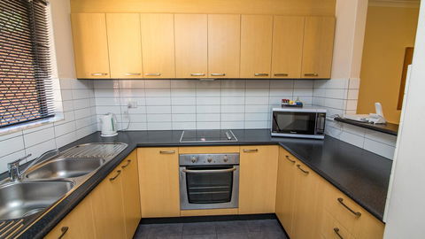 Dowler Apartments Subiaco - Accommodation Bookings 32