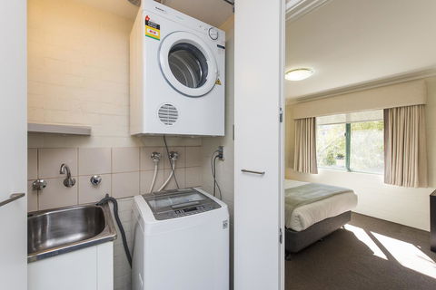 Subiaco Village 30 - Accommodation Bookings 5